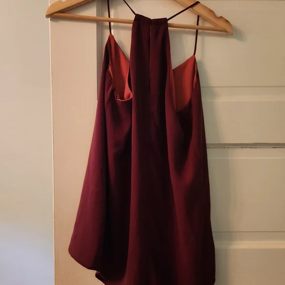 Express Racer Back - Picture 2 of 3